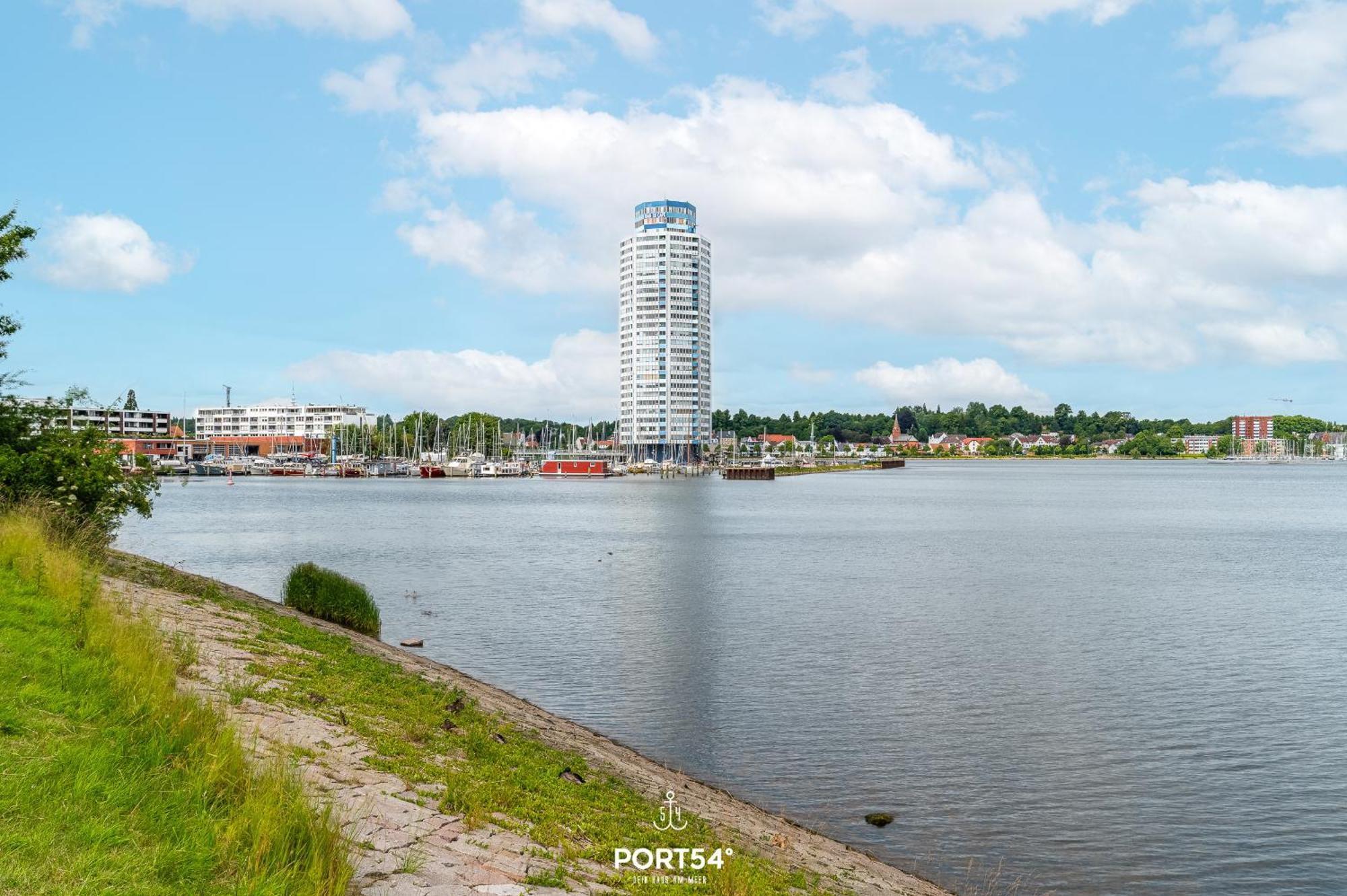 Nordic Home Schleswig Exterior photo